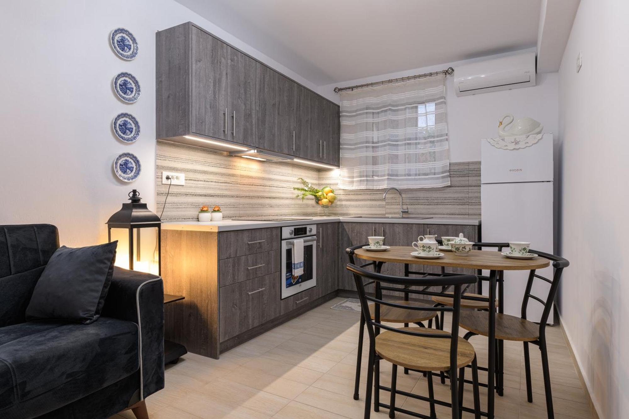 Arazzo Apartments Vasilikí Exteriör bild